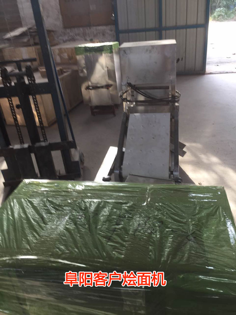 阜陽燴面機(jī)