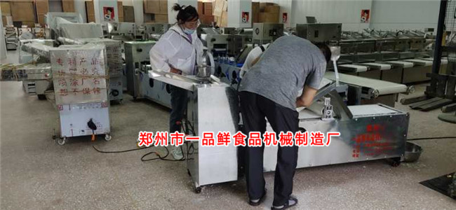 燴面片機調(diào)試中